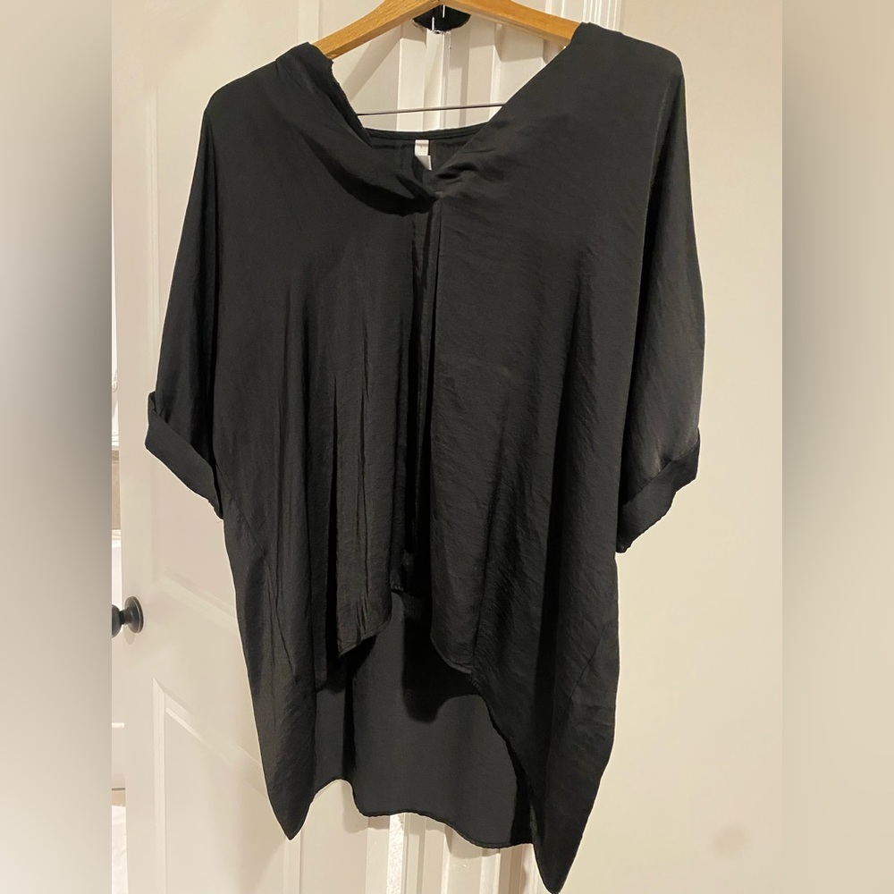 Boutique silky black top (glam)